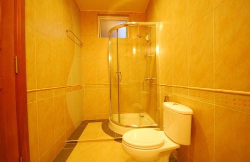 Hithadhoo Hotel | Crystal Retreat