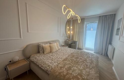 Stare Miasto Apartment | Crystal River Apartment