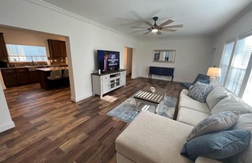 Crystal River House | Crystal River Highrise