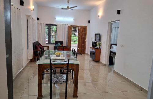 Devikolam House | Crystal Riverview Homestay