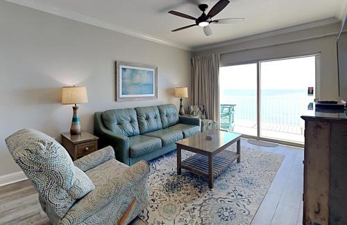 Gulf Shores Apartment | Crystal Shores #1302