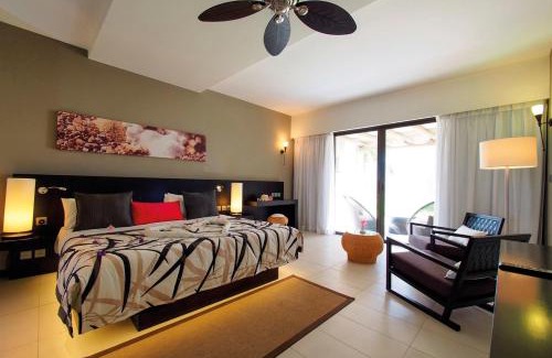 Palmar Hotel | Crystals Beach Resort Belle Mare, a member of Radisson Individuals