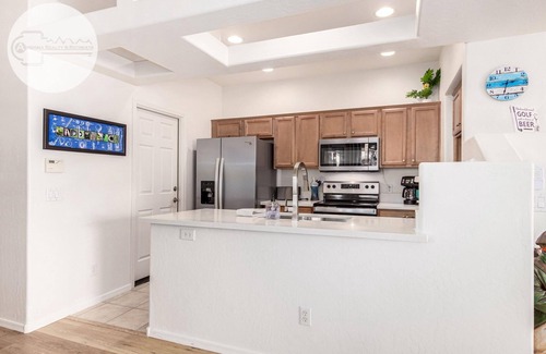 Alta Mesa Condo | (CS) SUMMER SPECIAL - Stunning Waterfront, Gated, Pool/Spa
