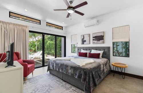 Tamarindo Villa | CU28 New 3 Bdrm Home w Pool and Guanacaste Tree