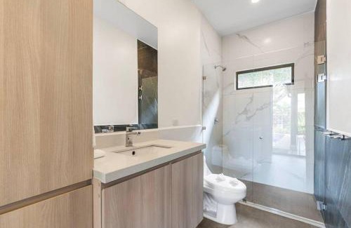 Tamarindo Villa | CU28 New 3 Bdrm Home w Pool and Guanacaste Tree