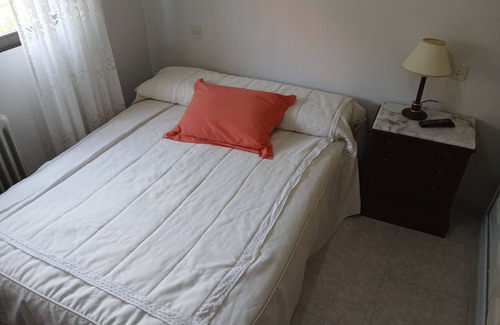 Toledo Bed & Breakfast | Cuarto Privado Doble Toledo Hospital