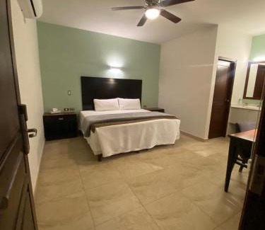 Ciudad Constitucion Hotel | Cuatro Misiones Hotel
