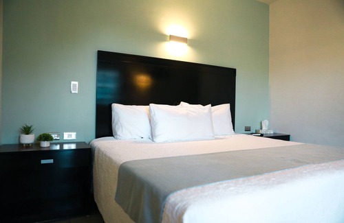 Ciudad Constitucion Hotel | Cuatro Misiones Hotel