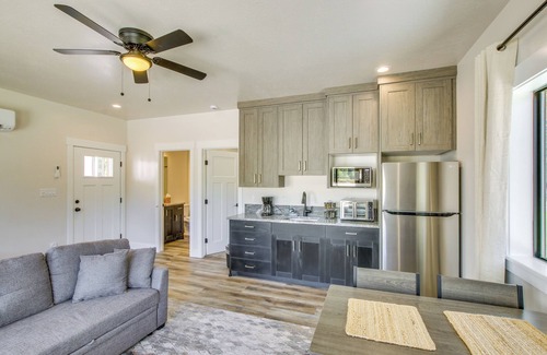 Preston Apartment | Cub River Canyon Suite w/Shared Backyard!
