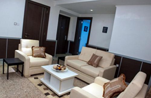 Maitama Cabin | Cubana Suites - Classic Room