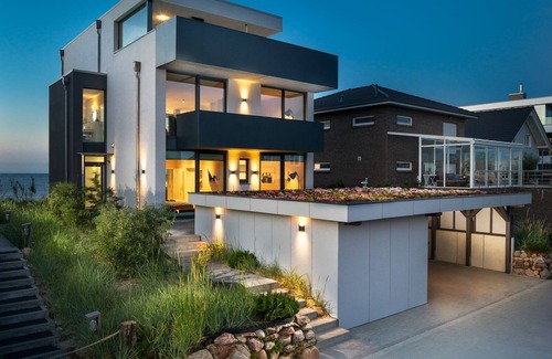 Olpenitz House | CUBE23: Luxury holiday home with fitness and wellness floor, roof terrace & sea view