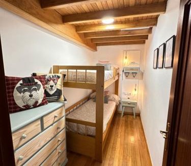 Muros House | Cuberto da Parrula