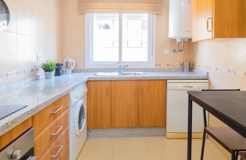 Alhaurin el Grande Apartment | Cubo's Liberty Apartment/free wifi/urban/family/teleworking