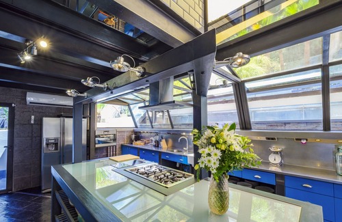 Alhaurin el Grande Villa | Cubo's Villa Le Corbusier/luxury villa/private pool/indoor jacuzzi/Turkish bath/heated indoor pool/air conditioning/free Wi-Fi