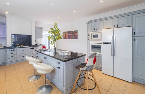 Coin Villa | Cubo's Villa Agua de Azahar/private pool/barbecue/children's area