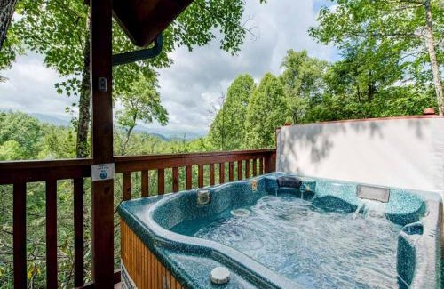 Black Bear Falls House | Cubs Cove