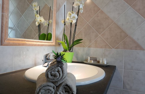 Oristano Bed & Breakfast | CuccuruAio' B&B