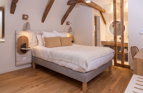 Altillac Hotel | Cueillette