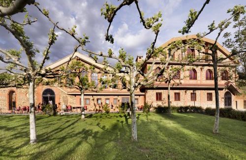 Villagallegos House | Cueva Restaurante Itariegos