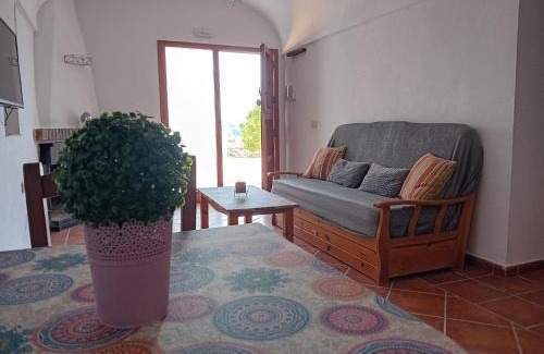 Castillejar Apartment | Cuevas El Lago de Castilléjar