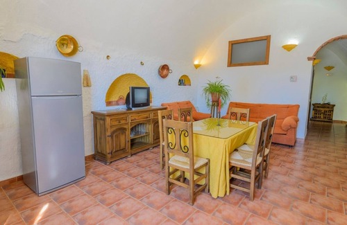 Fonelas Villa | Cuevas La Chumbera - Jazmines 9pax Fonelas by Ruralidays
