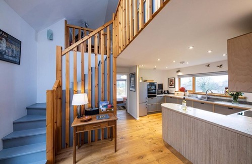 Portree House | Cuillrigh - Luxury house with Loch Portree & Cuillin Mountain views