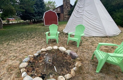 Highland House | Cul-De-Sac Cottagen1 Min to AF Canyon, 10 Min to Silicon Slopes, Family Friendly