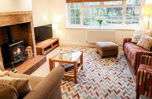 Dalbury Lees Cottage | CULLAND COTTAGES WEST, pet friendly, with open fire in Brailsford