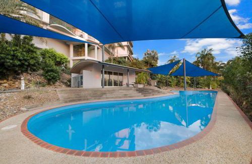 Cullen Bay Apartment | Cullen Bay Penthouse with Pool, Decks and Marina Views