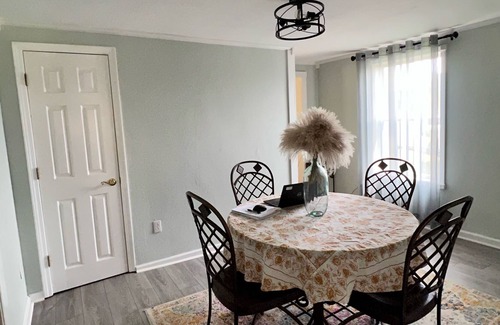 Jamestown House | Cumberland Farm House - Minutes from Lake Cumberland
