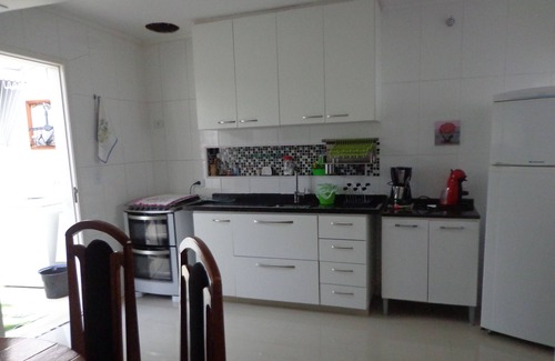Sao Braz House | CURITIBA-HOUSE WITH GARAGE, IN GATE CONDOMINIUM.