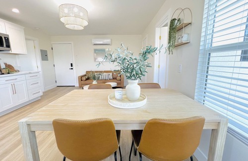 Hillcrest Condo | Curlew ADU is a cozy and newly renovated unit central to downtown San Diego.