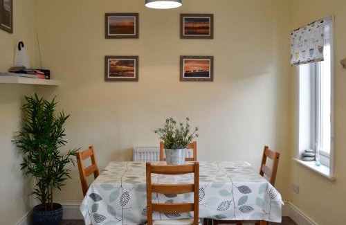 Creetown House | Curlew Cottage