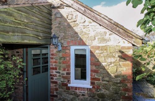 Bromlow House | Curlew Cottage