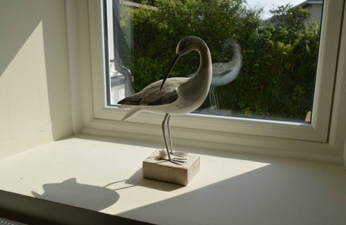 Roch House | Curlew Cottage - sea views, hot tub, walk to beach