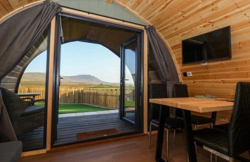 Yockenthwaite House | Curlew