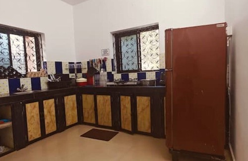 Anjuna House | Curlies Blue House - 5Bhk Villa near Anjuna Beach
