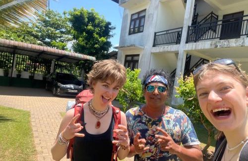 Daluwakotuwa Hostel | Curly Hostel Negombo