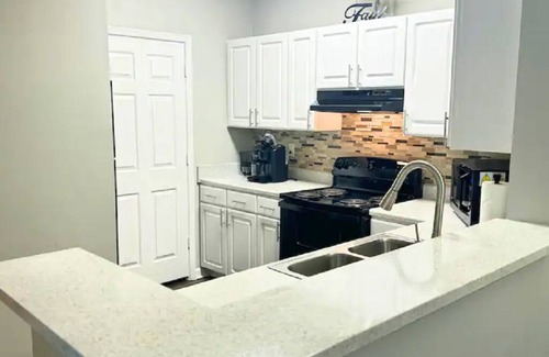 Sylvan Hills Apartment | Currently Unavailable-Minutes from Atlanta's Best Venues, Shopping & Attractions