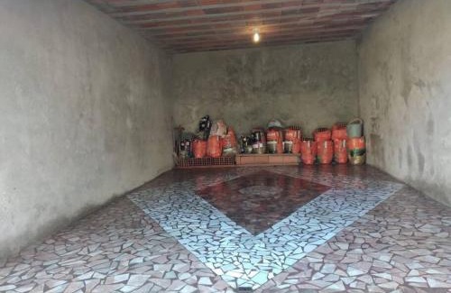 Miguel Pereira House | Curta a terra dos Dinos na casa verde