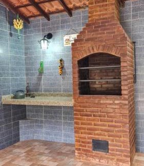 Miguel Pereira House | Curta a terra dos Dinos na casa verde