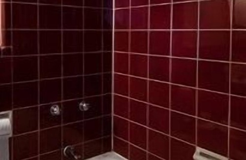 East Kildonan Hotel | Curtis Gordon Motor Hotel