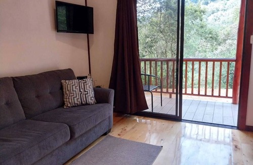 Canton Dota Cabin | Curuba Lodge