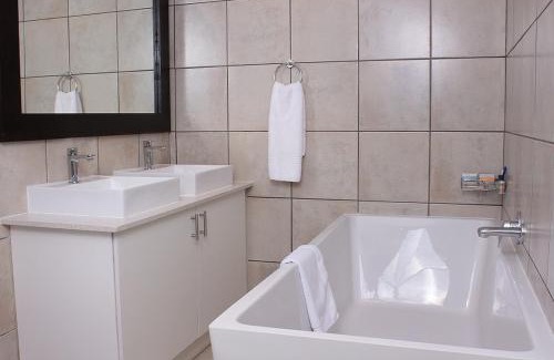 Tierpoort House | Cussonia Country Home