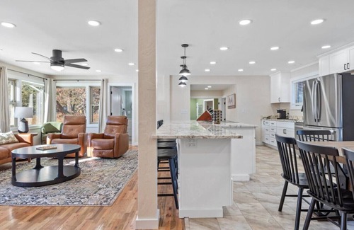 Custer Apartment | Custer Gem, , Spacious Cabin with Hot Tub and Games