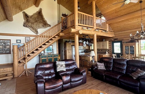 Fort Smith House | Custer’s Last Cast