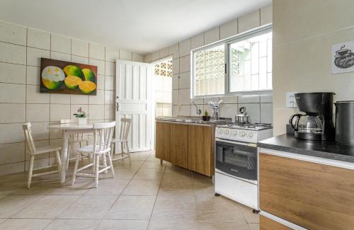 Abraao House | CUSTO X BENEFÍCIO COM CONFORTO -AR COND-wifi