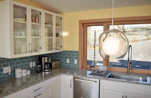 Ashland House | Custom Ashland Home with Fantastic Mountain Views