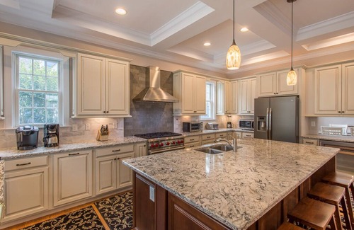 South Rehoboth House | Custom-Built In-Town Luxurious 6 Bedrm, 5 Ensuites+1/2 Bath, 7 mins Beach/Shops