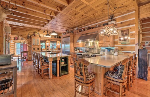 Celina House | Custom Cabin w/12 Acres on Dale Hollow Lake!